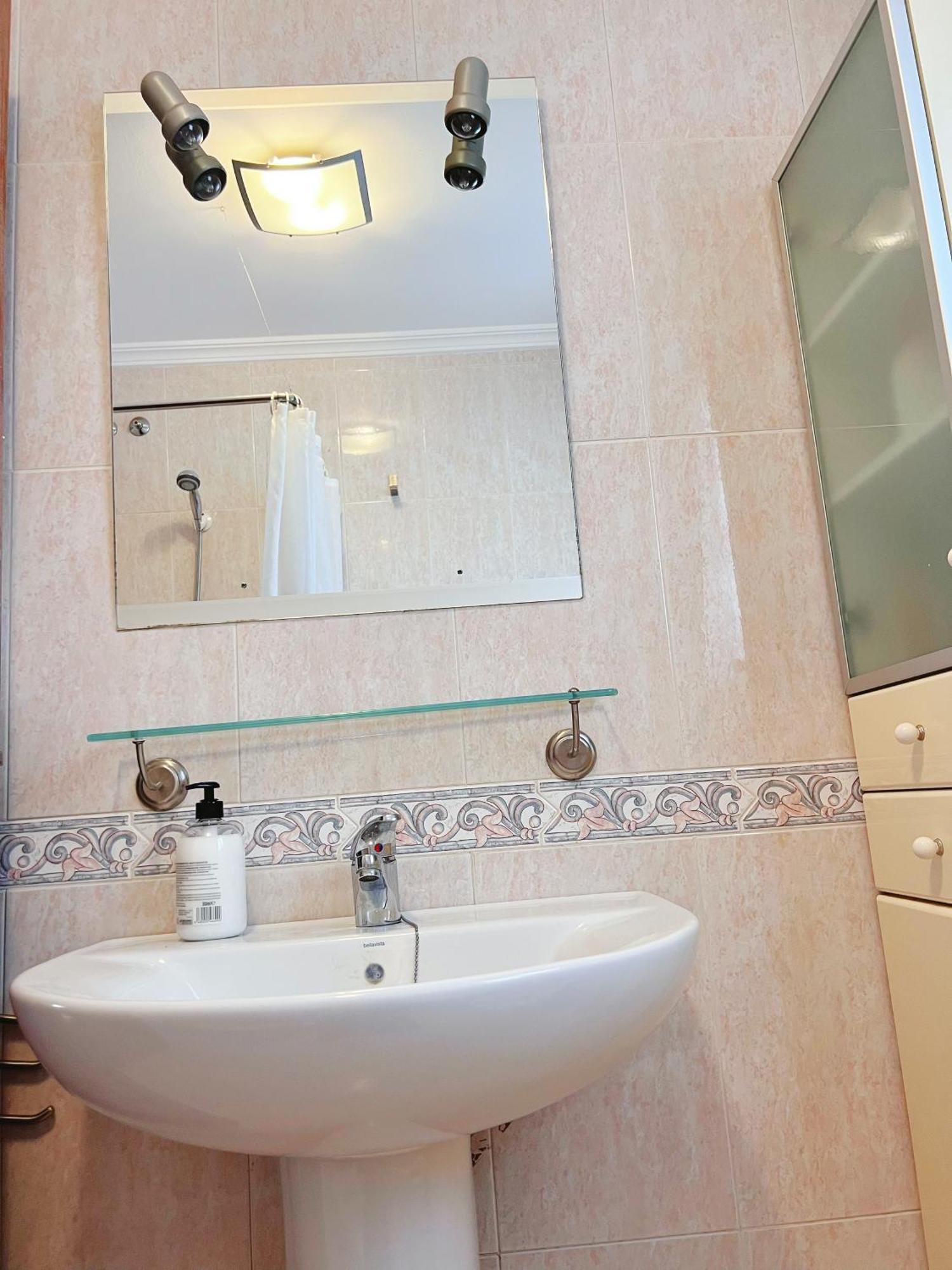 Habitacion Compartido Huelva Centro Экстерьер фото